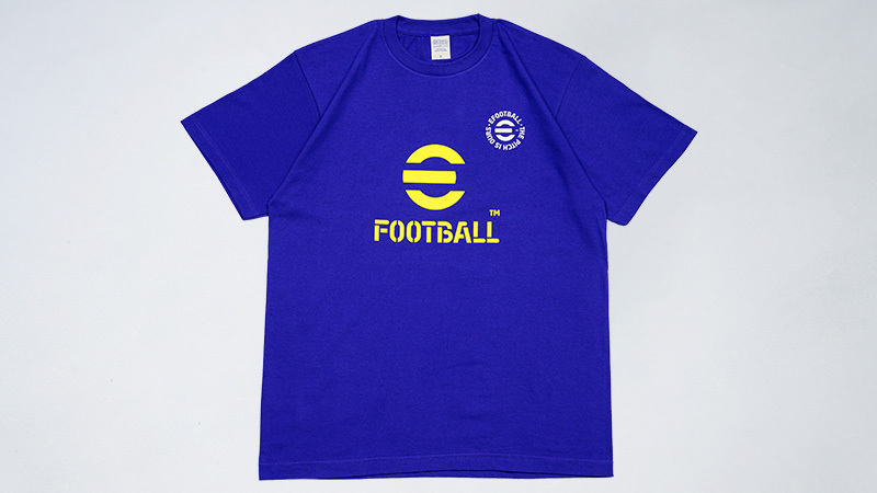 eFootball™ オリジナルTシャツ NAVY x YELLOW(全1種)